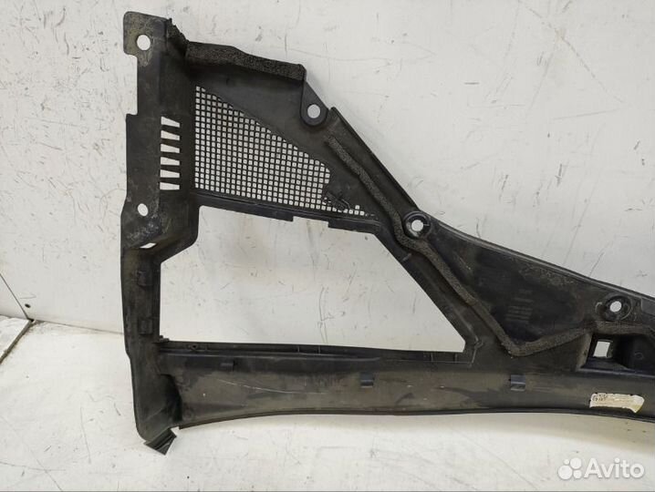 Жабо Jaguar E-Pace 1 2017