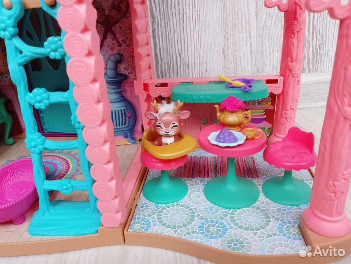 Кукольный домик