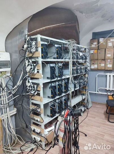 Bitmain Antminer S21 188