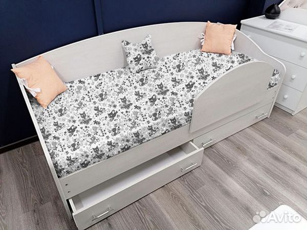 Кроватка детская белая высокий борт ламинат