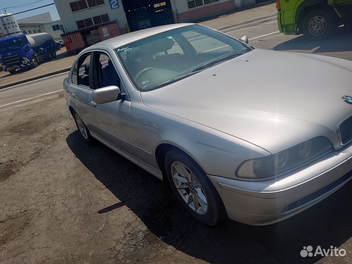 Разбор BMW E39 525i