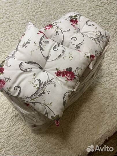 Бортики подушки с одеялом для детской кровати