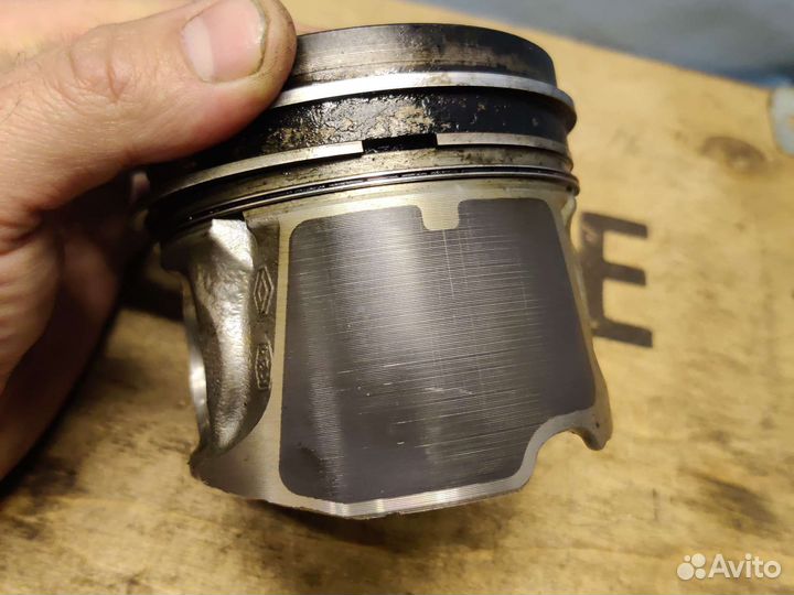 Поршень Nissan X-Trail T31 M9R