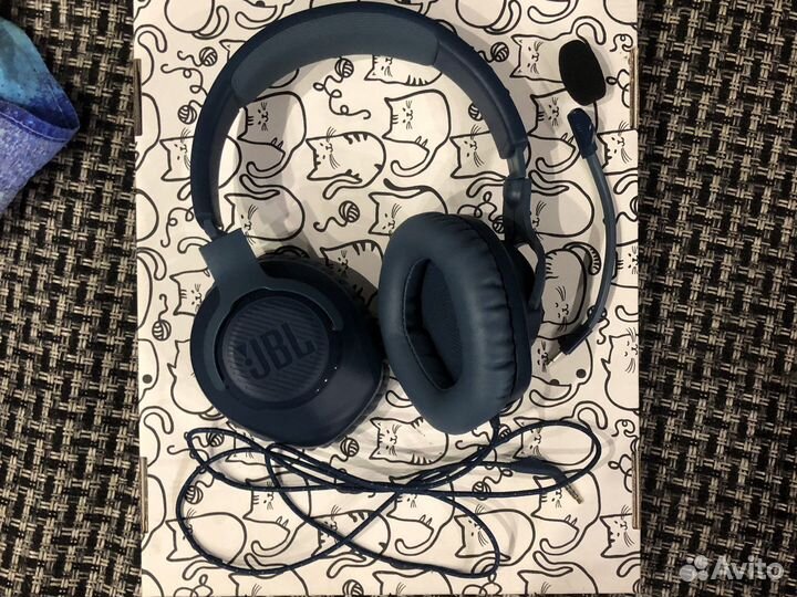 Проводные наушники jbl + harman