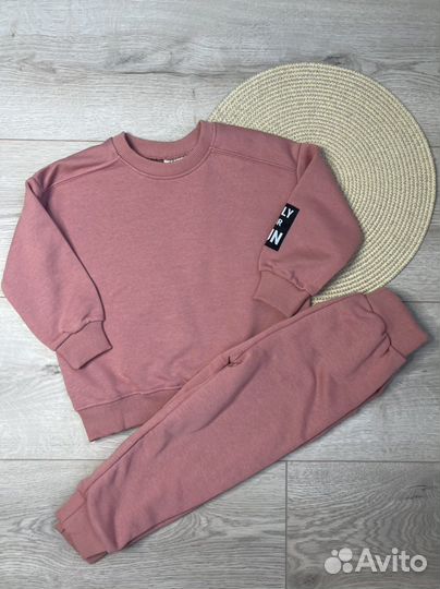 Костюм спортивный для девочки 92-116 новый
