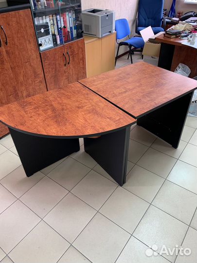 Стол 3 модуля, кресло, шкаф