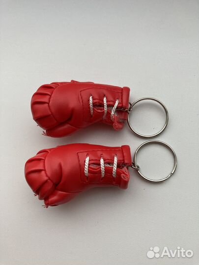 Брелок Матч тв боксерская перчатка