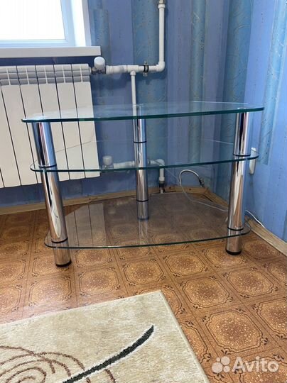 Стеклянная тумба под тв телевизор