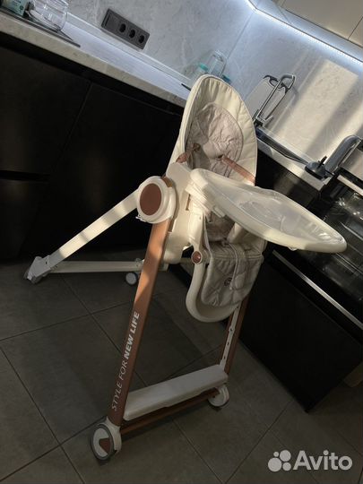 Стул для кормления happy baby