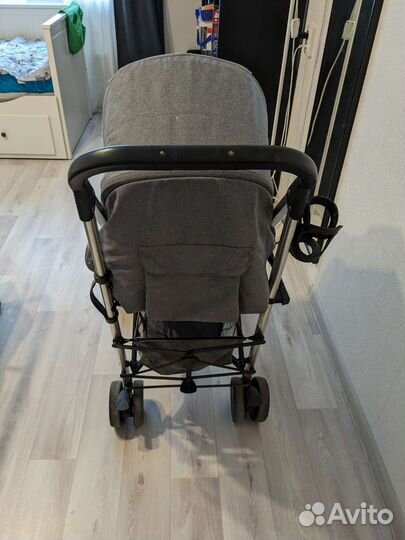 Прогулочная коляска трость