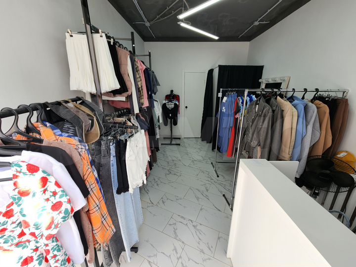 Угол Пушкина Гафури, 17.4 м²