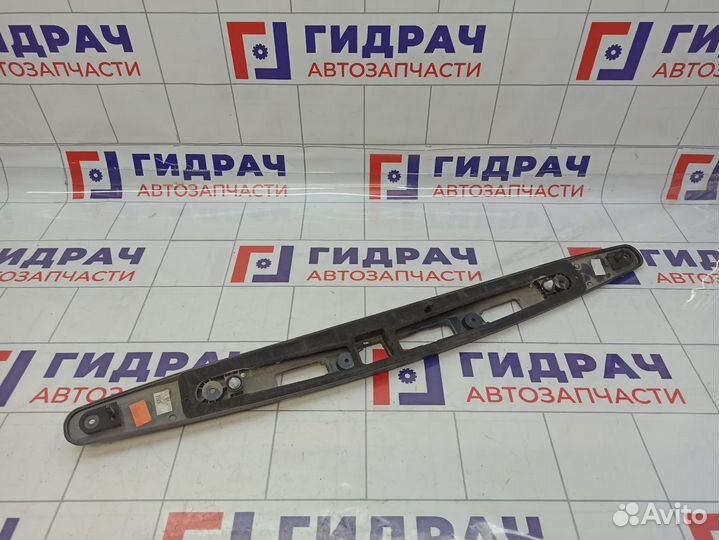 Накладка двери багажника Renault Arkana 265126267R