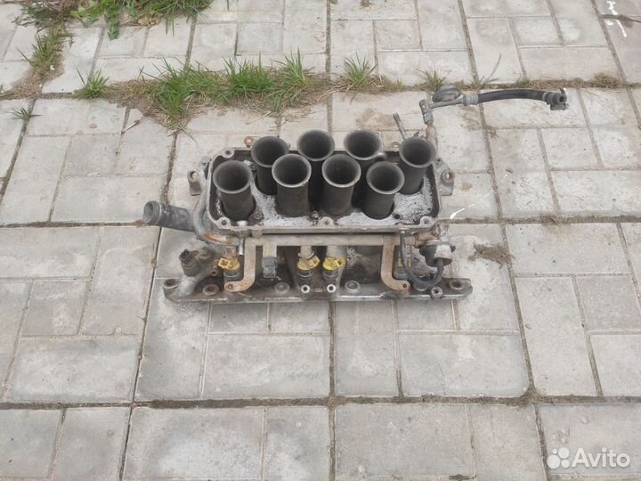 Коллектор впускной Land Rover Range Rover P38A 4.6