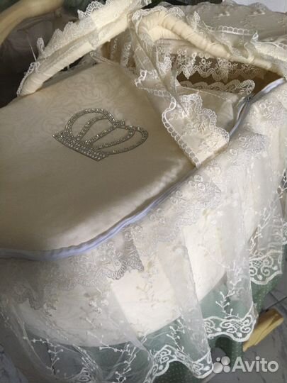 Ажурная переноска для детей на выписку