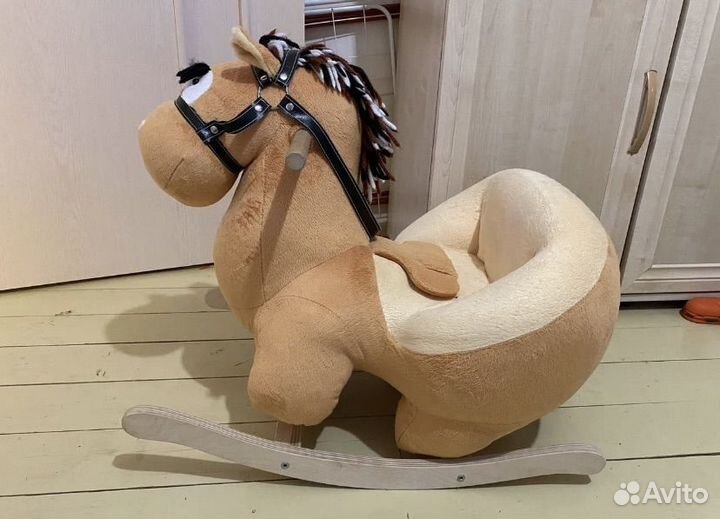 Лошадь качалка