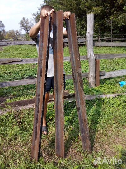 Уголок металлический