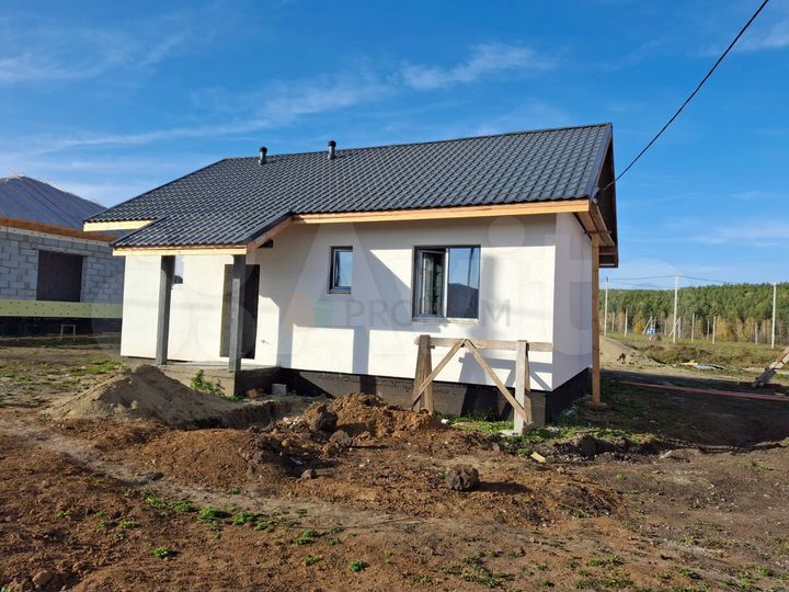 Коттедж 100 м² на участке 7 сот.