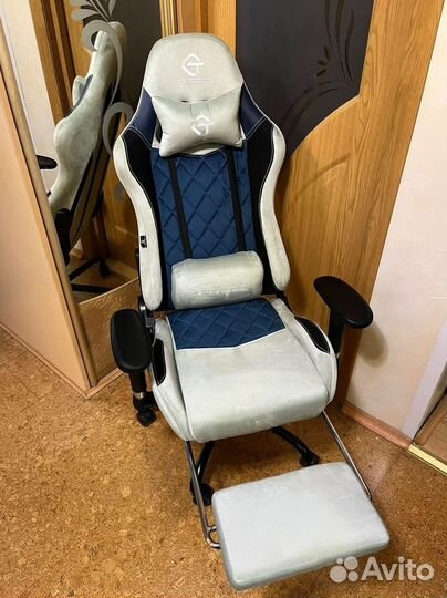 Компьютерное игровое (геймерское) кресло. Новые