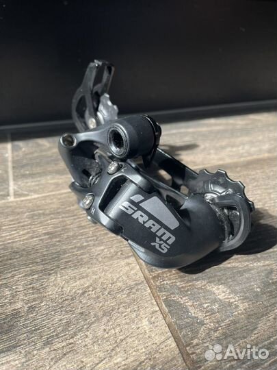Задний переключатель Sram x5