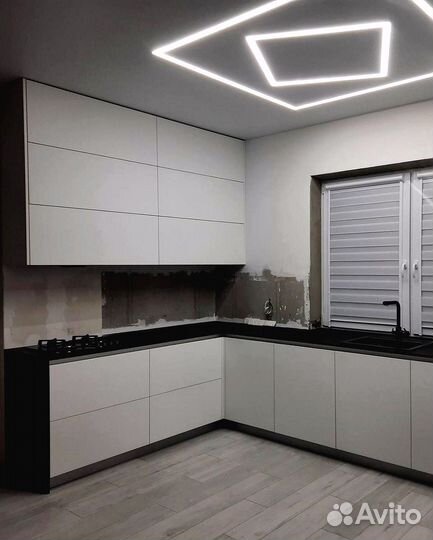 Кухня (цена за всю кухню) артикул: 377