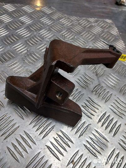 Кронштейн кпп Citroen C5 1 363179