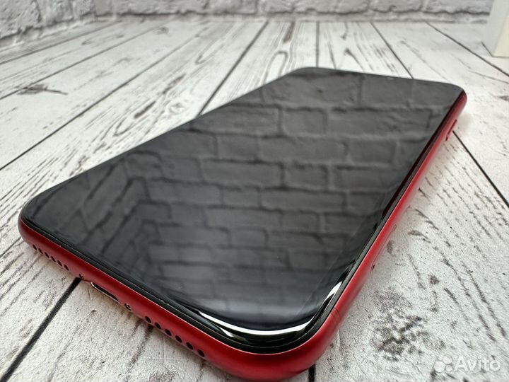 Apple iPhone 11 128gb Red Ростест идеал