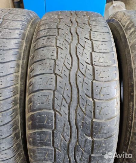 Bridgestone Dueler H/T D687 235/60 R16