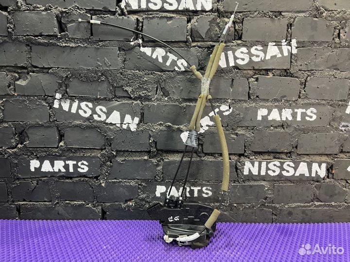 Замок двери передний левый Nissan X-Trail