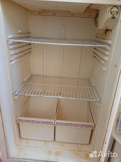 Холодильник Полюс-VII б/у