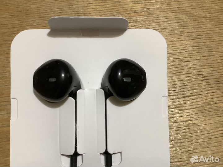 Наушники Еarpаds проводные lightning