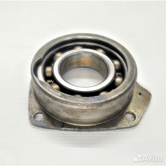 Корпус переднего подшипника коленвала в сборе Урал