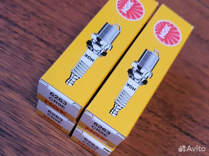 Свечи зажигания 6263 CR9E NGK для мотоциклов