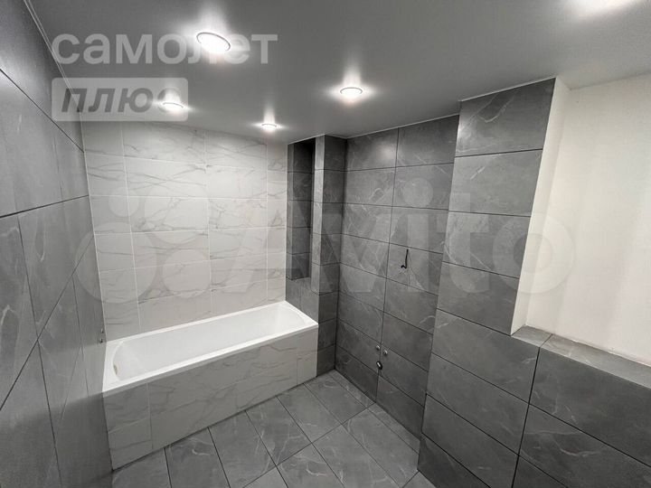 3-к. квартира, 79,4 м², 16/28 эт.