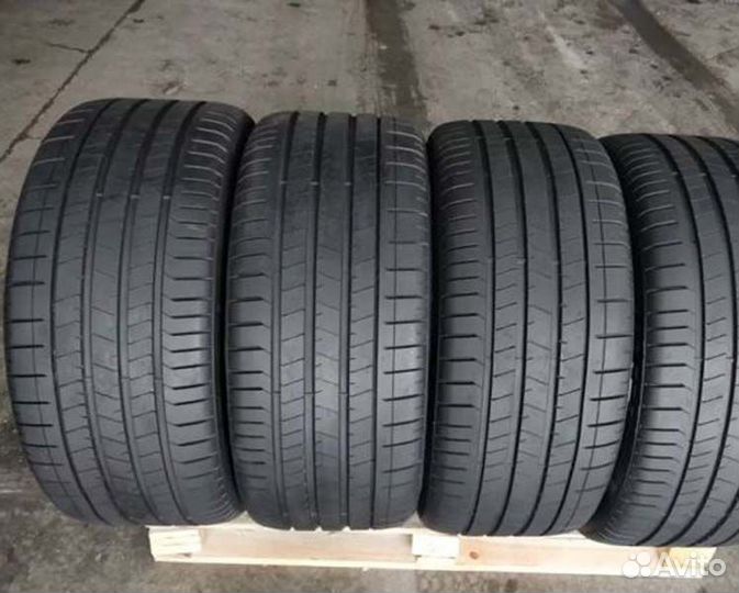 Pirelli P Zero PZ4 L.S. 255/35 R20