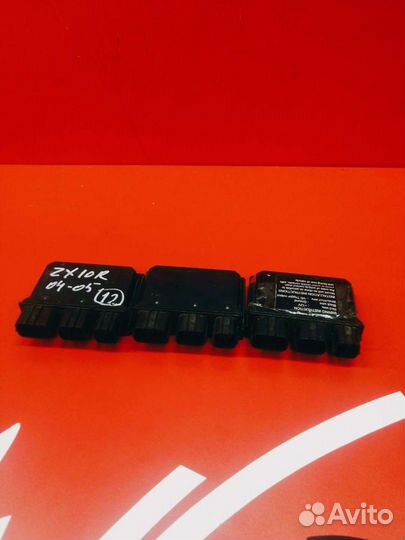 Блок реле Kawasaki ZX-10R 04-05