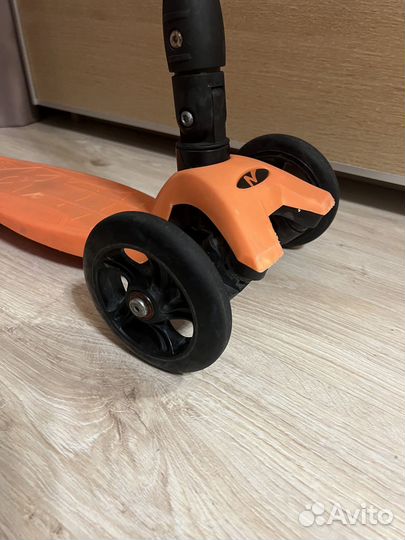 Самокат детский трехколесный