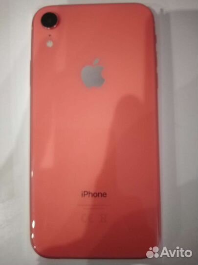 Телефон iPhone XR