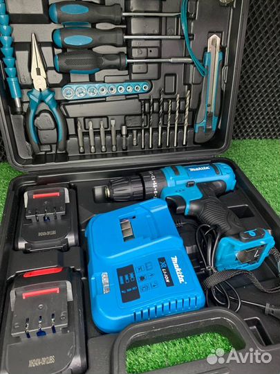 Шуруповерт makita 26V с набором инструментов / гар