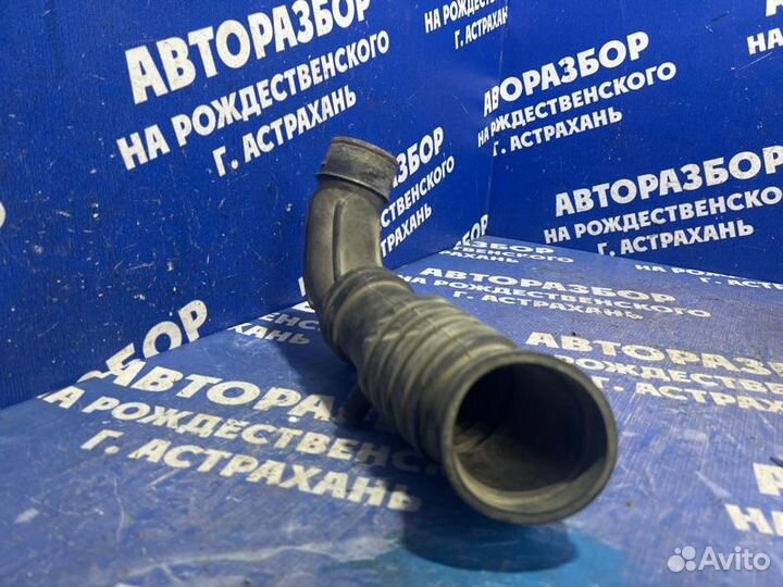 Патрубок интеркулера Skoda Octavia Tour лифтбэк