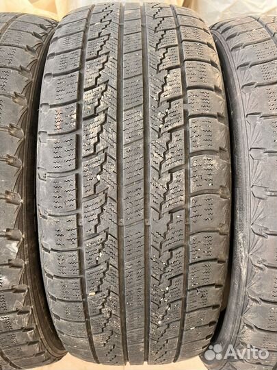 Nexen Winguard Ice 215/55 R17