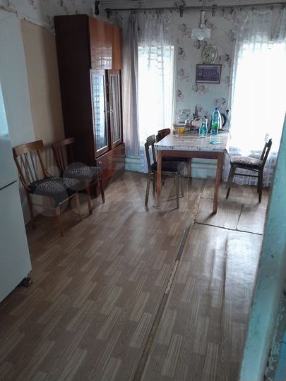 Дом 52 м² на участке 10 сот.