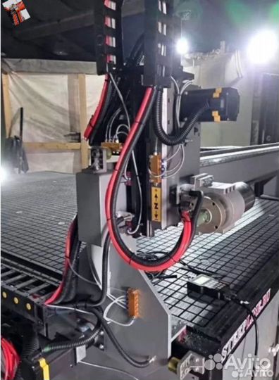 Фрезерный настольный станок по цветному металлу