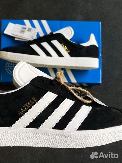 Adidas Gazelle Core Black Cloud White Gold