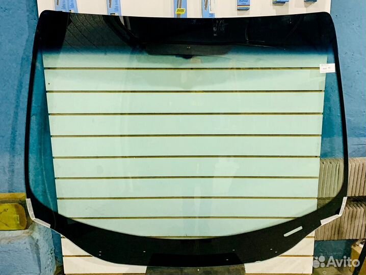 Стекло лобовое Форд Фокус