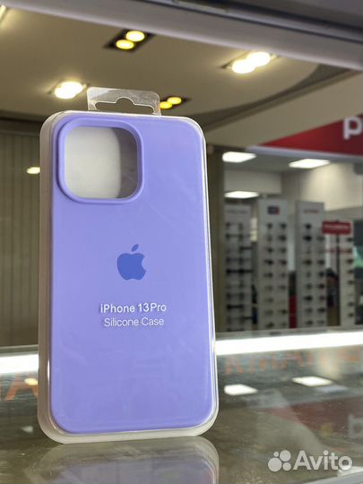 Чехол на iPhone 13 pro фиолетовый