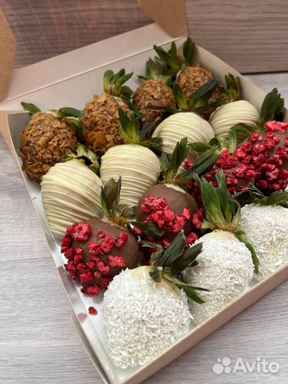 Набор клубники в шоколаде