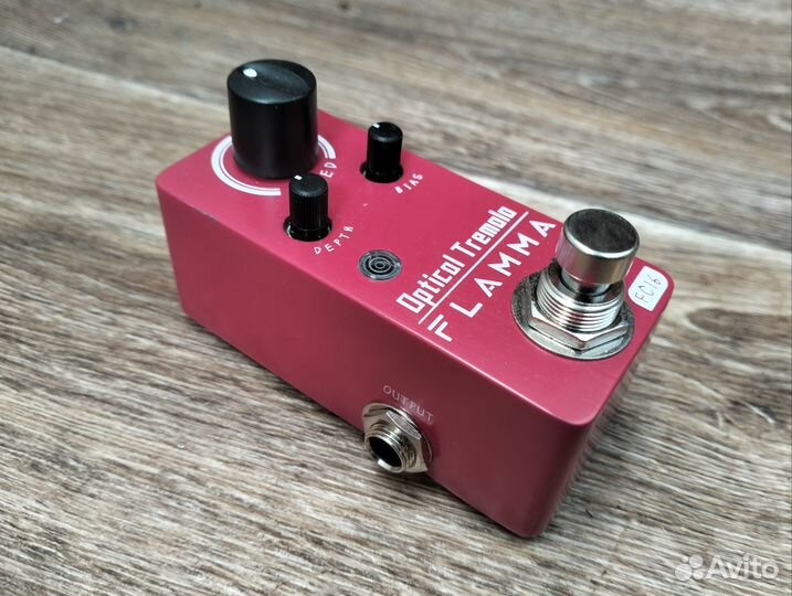 Гитарная педаль flamma drive, tremolo