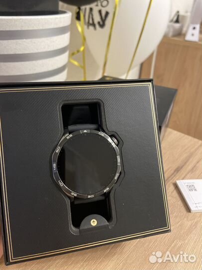 Мужские наручные часы электронные