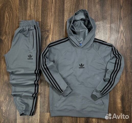 Спортивный костюм Adidas