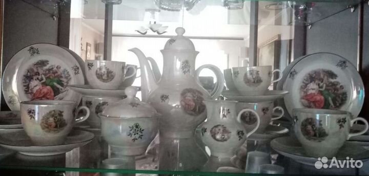 Набор столовой посуды новый